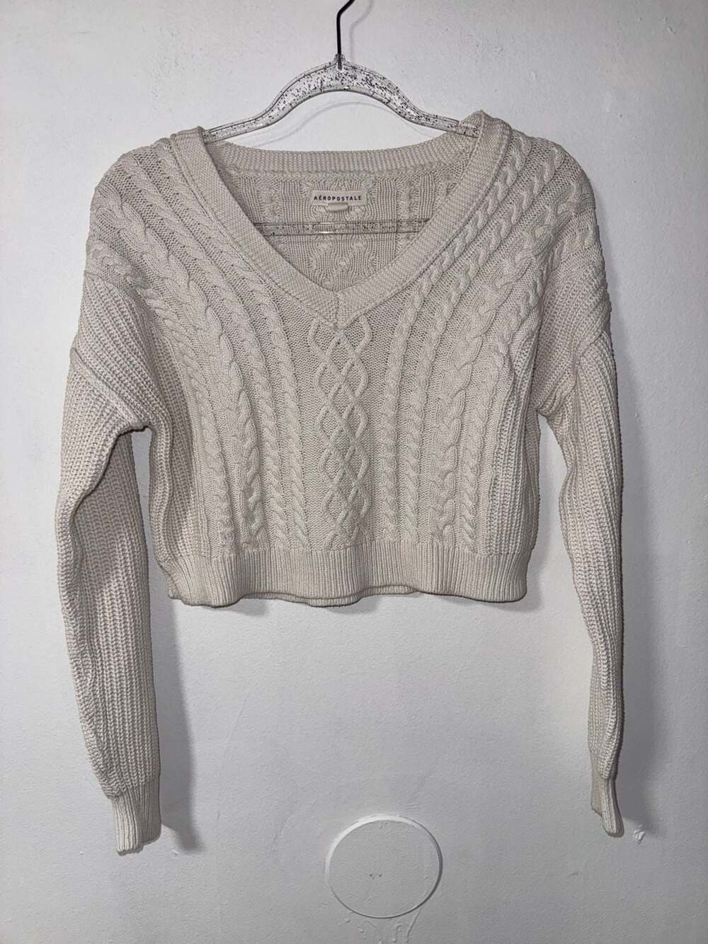 Aeropostale Cream Beige V-Neck Cable Knit Cropped Sweater Size Small